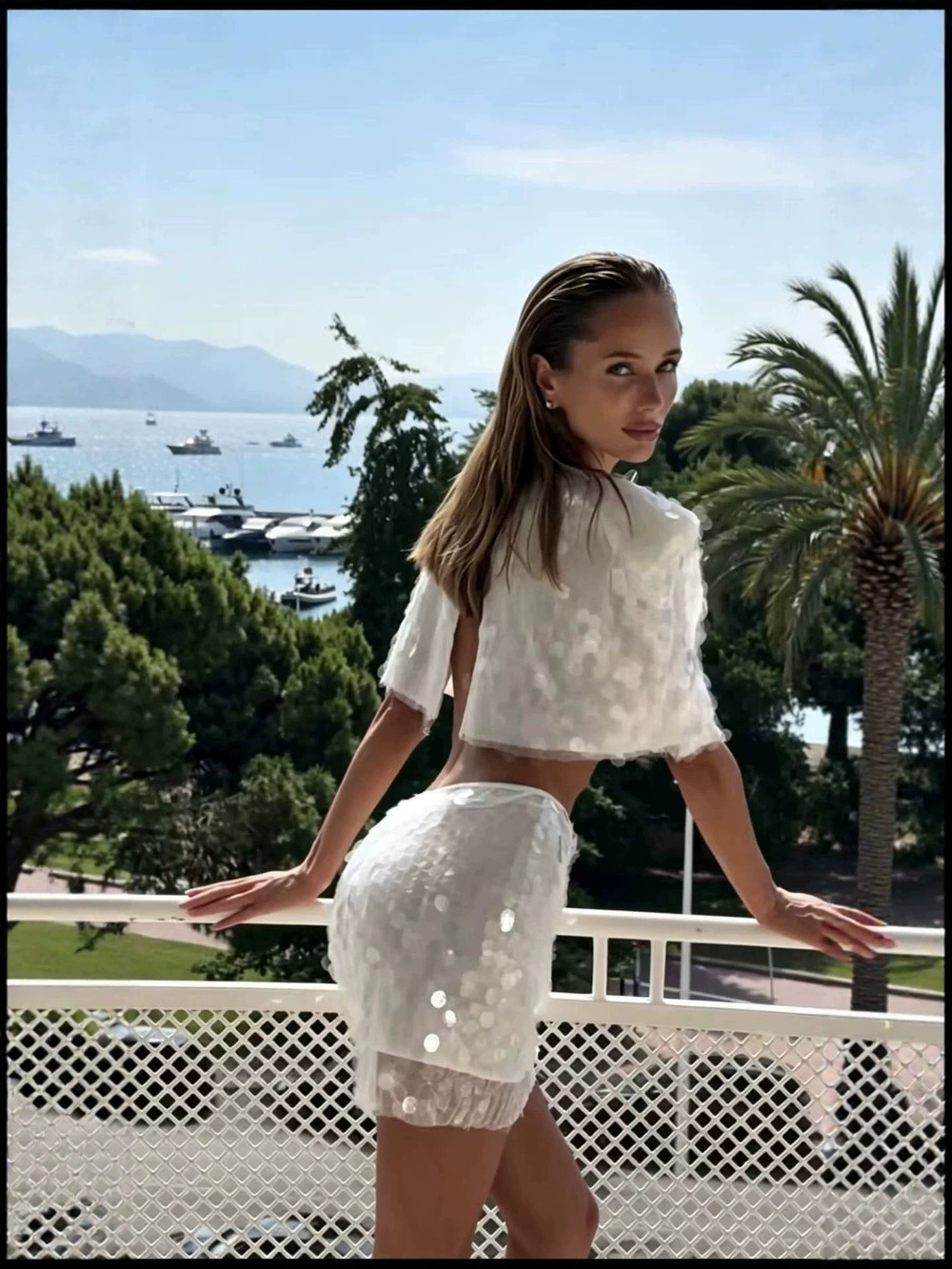 Forever 21 Sequin Cropped Padded Shoulder Top Bodycon Skirt Vacation Party